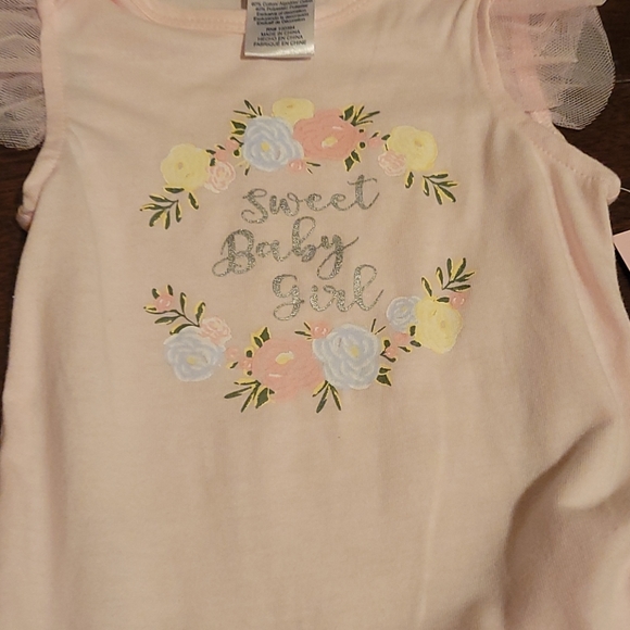 6-9M matching Set - Picture 2 of 3